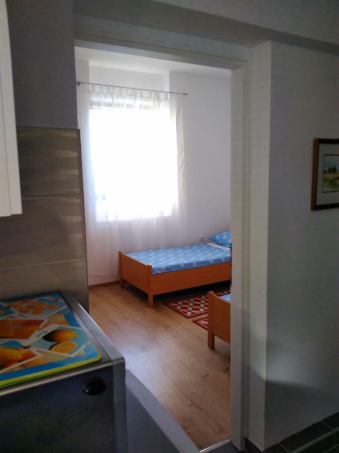 Mara Apartment Pula Exterior photo